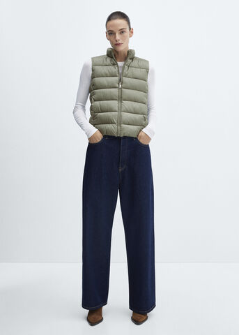 Ultra-light quilted gilet