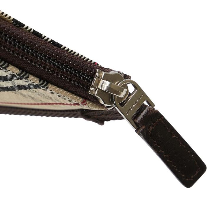 Burberry Pouch