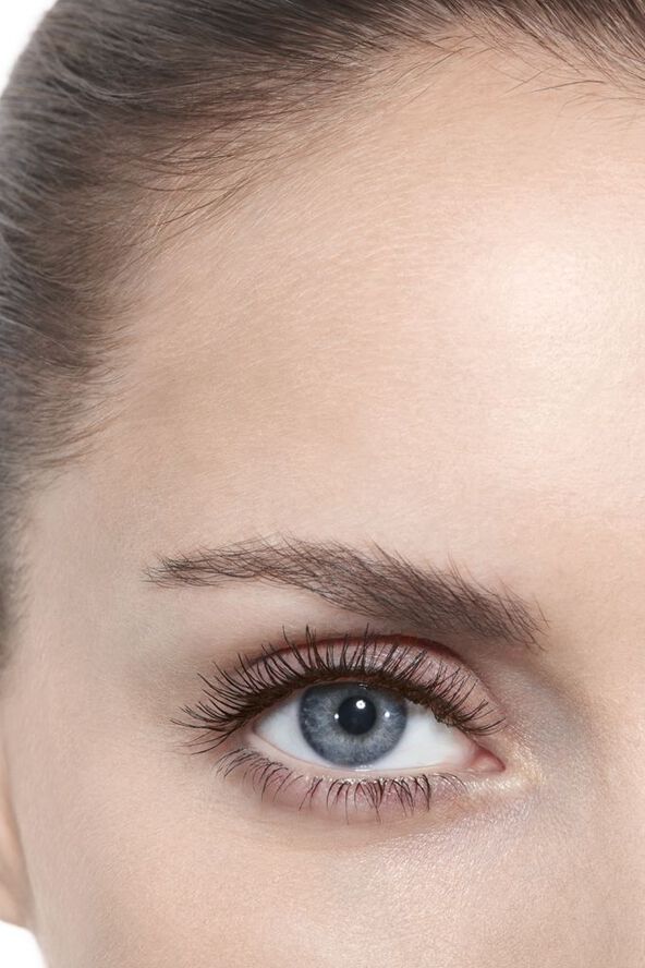 Definition And Curl Mascara