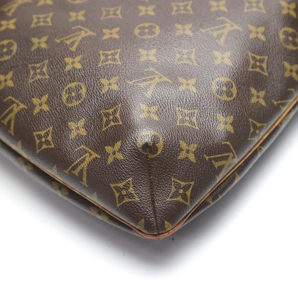 Louis Vuitton Shoulder Bags