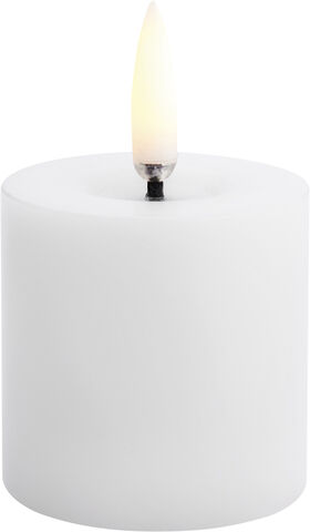 LED pillar candle, Nordic white, Smooth, 5x4,5 cm