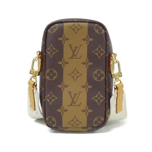 Louis Vuitton Shoulder Bags