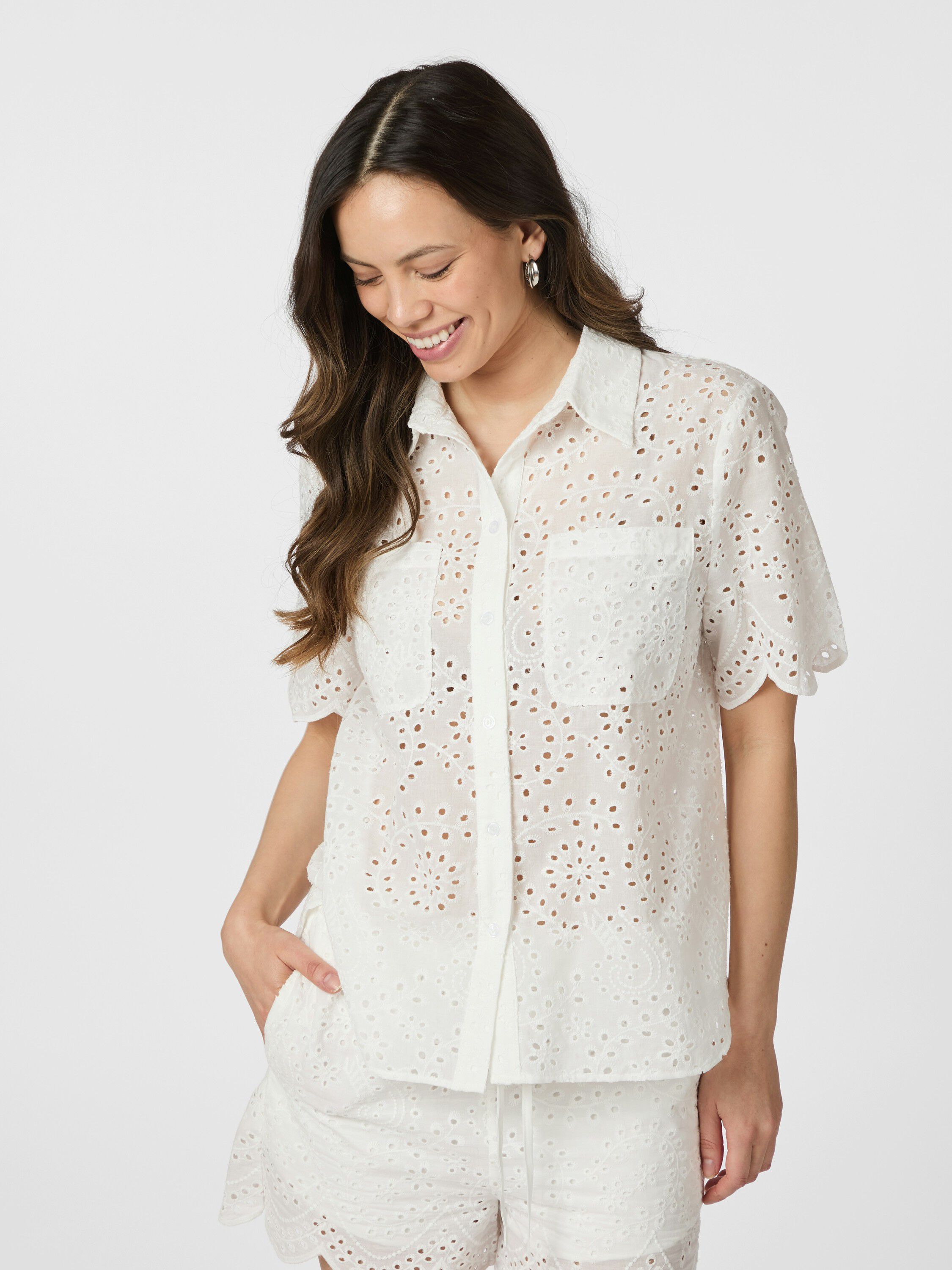 Gessie Embroidery Shirt