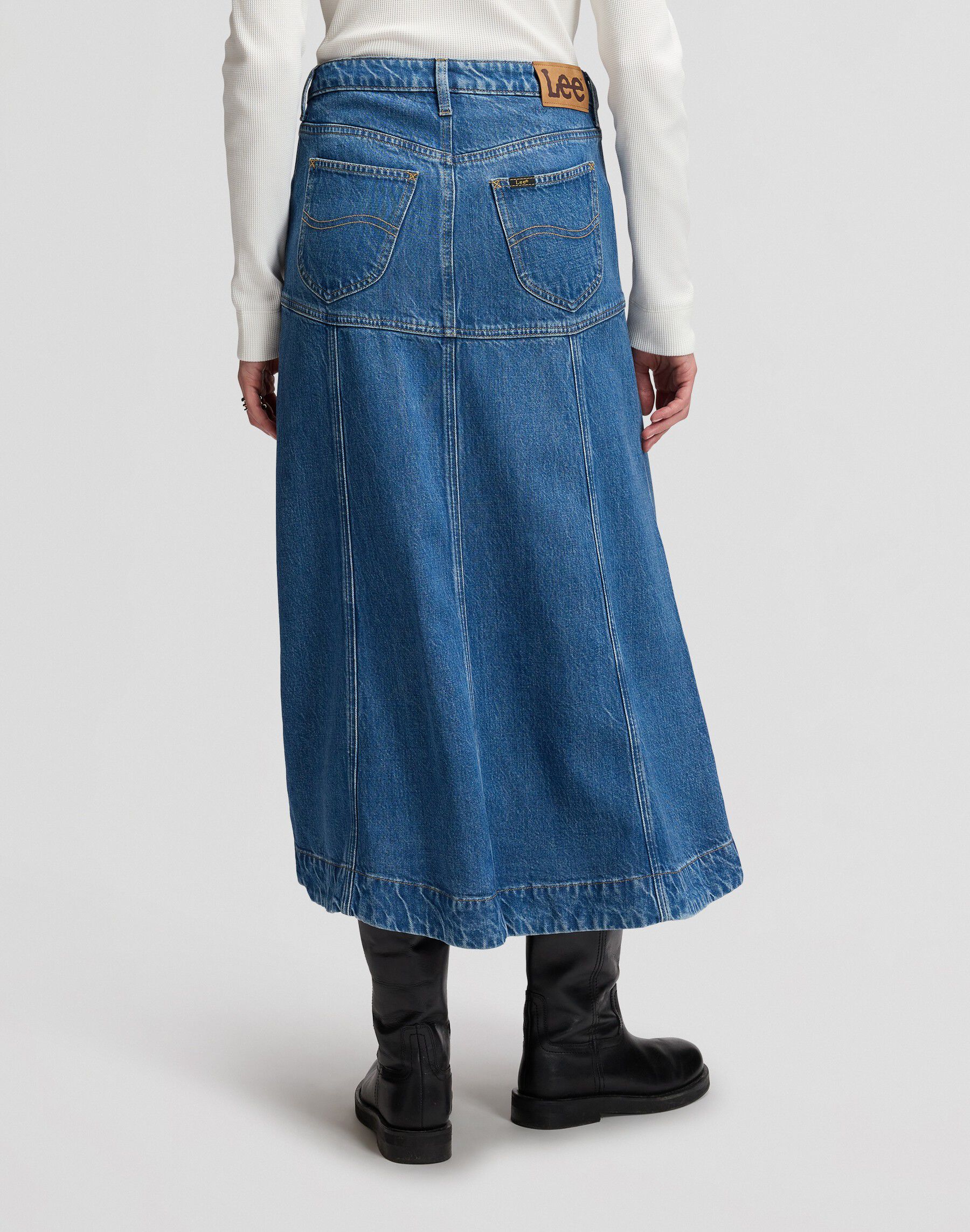 SEAMED MIDI SKIRT