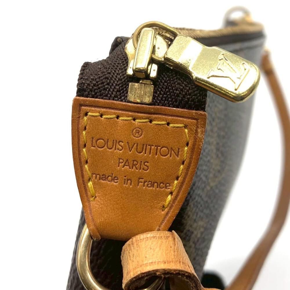 Louis Vuitton Pochette Accessoires