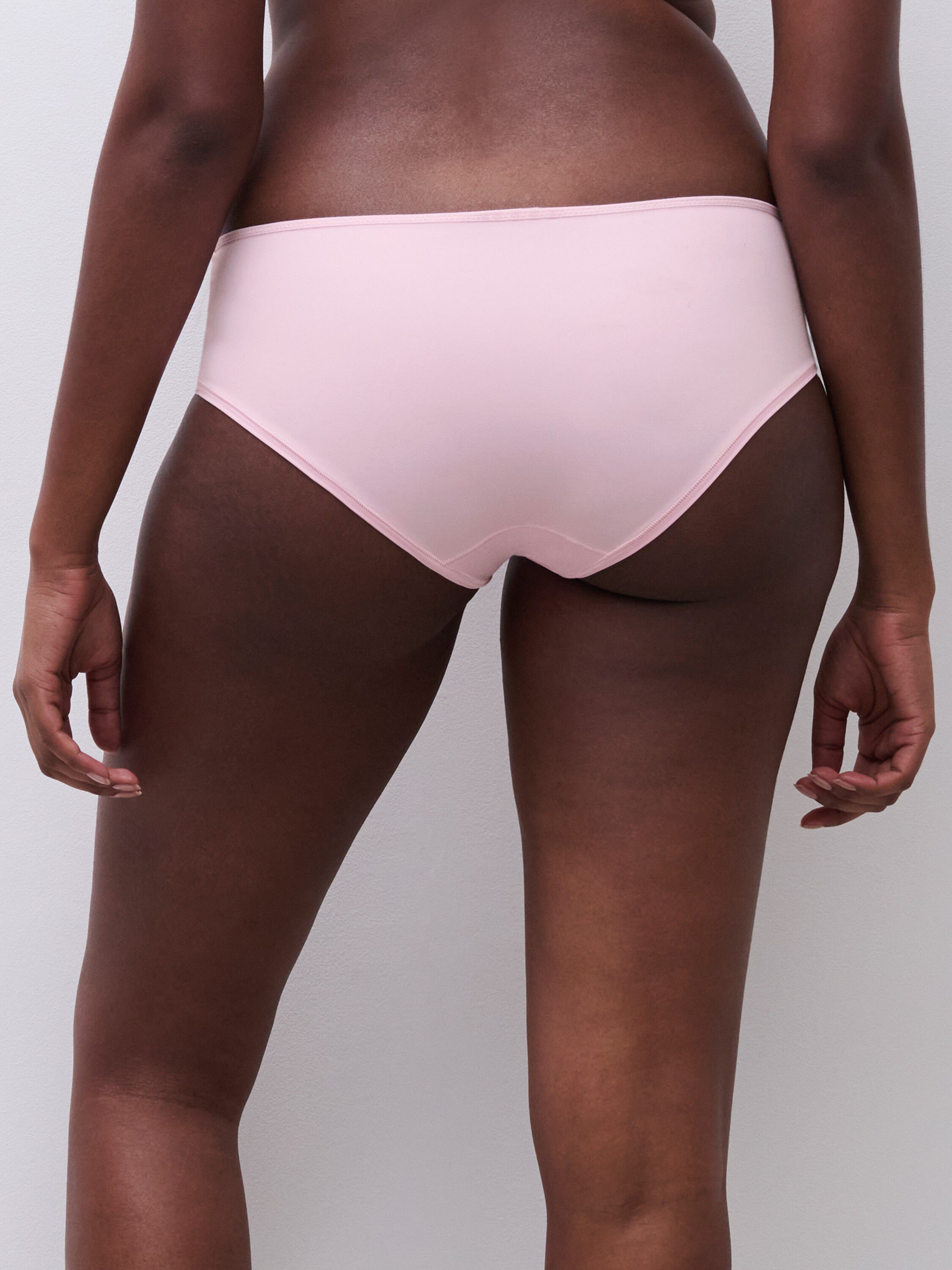 Norah Chic Covering shorty