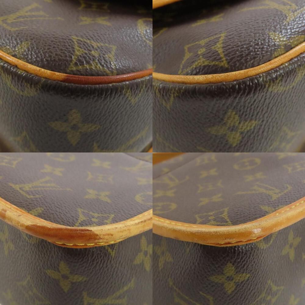 Louis Vuitton Saumur