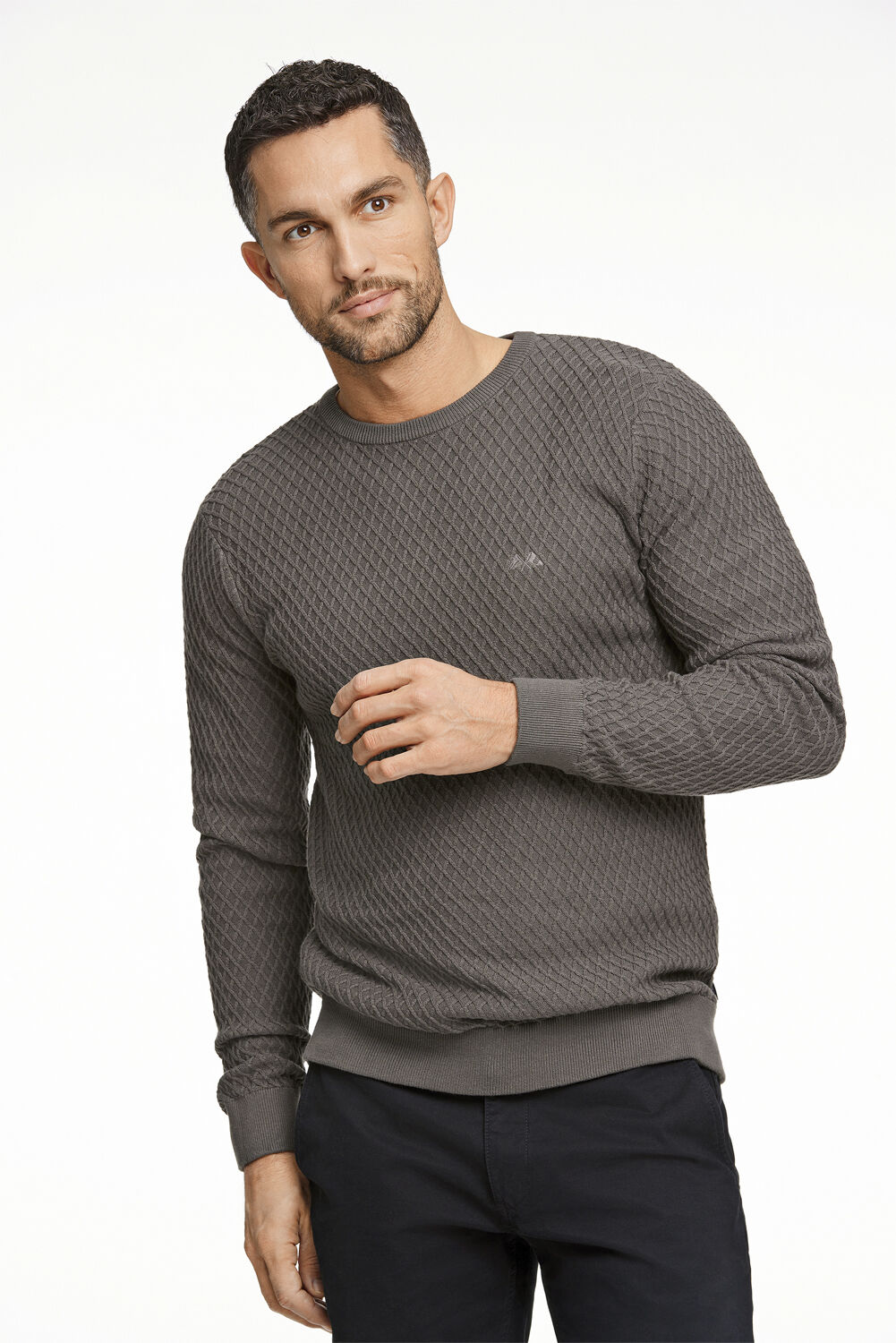 Cable knit jumper