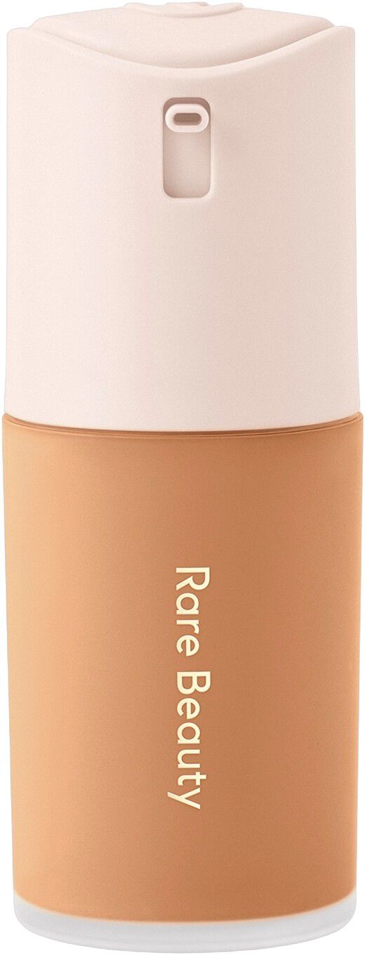 True to Myself - Naturlig mat foundation med lang holdbarhed.