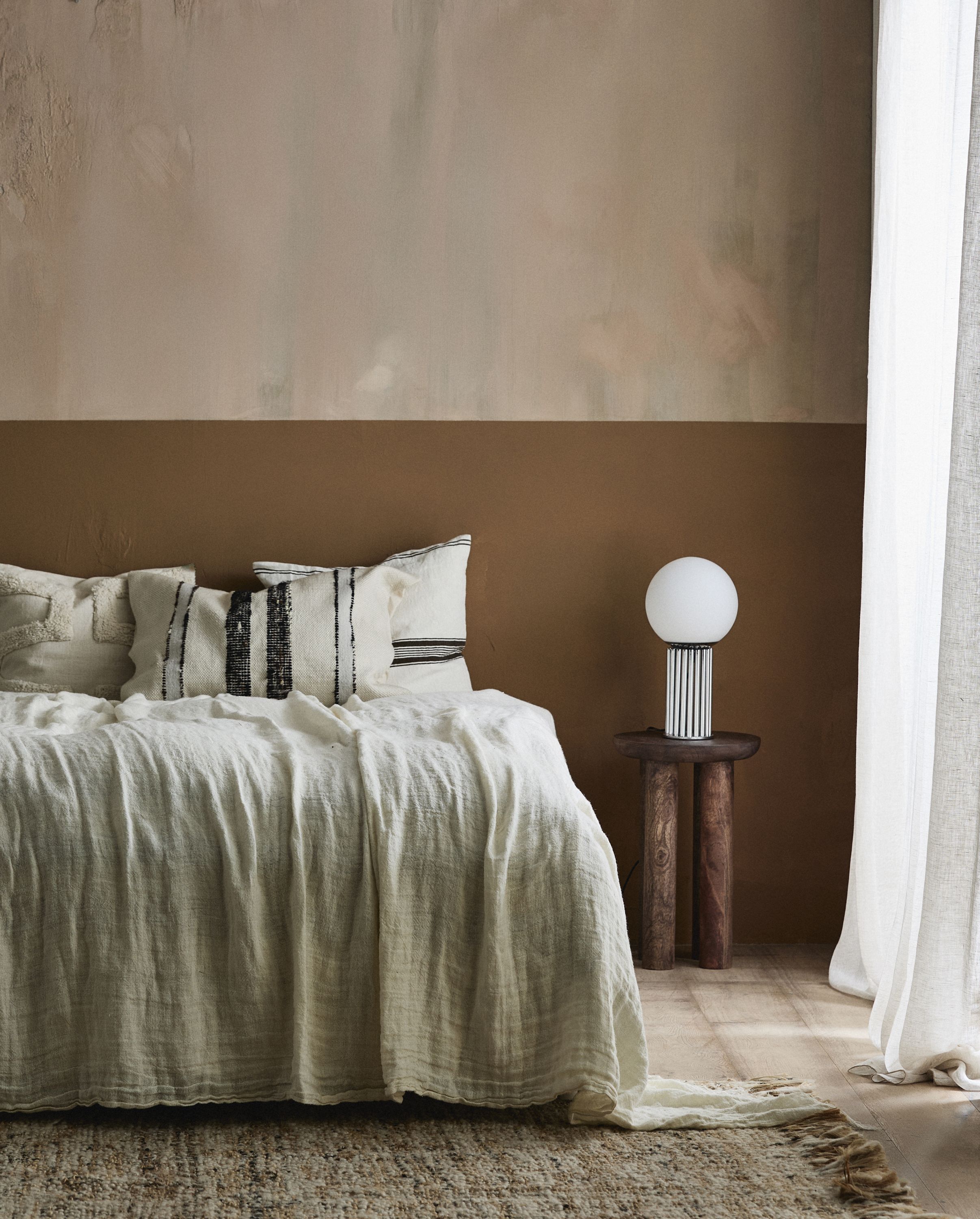 HERMOD table lamp - chrome finish