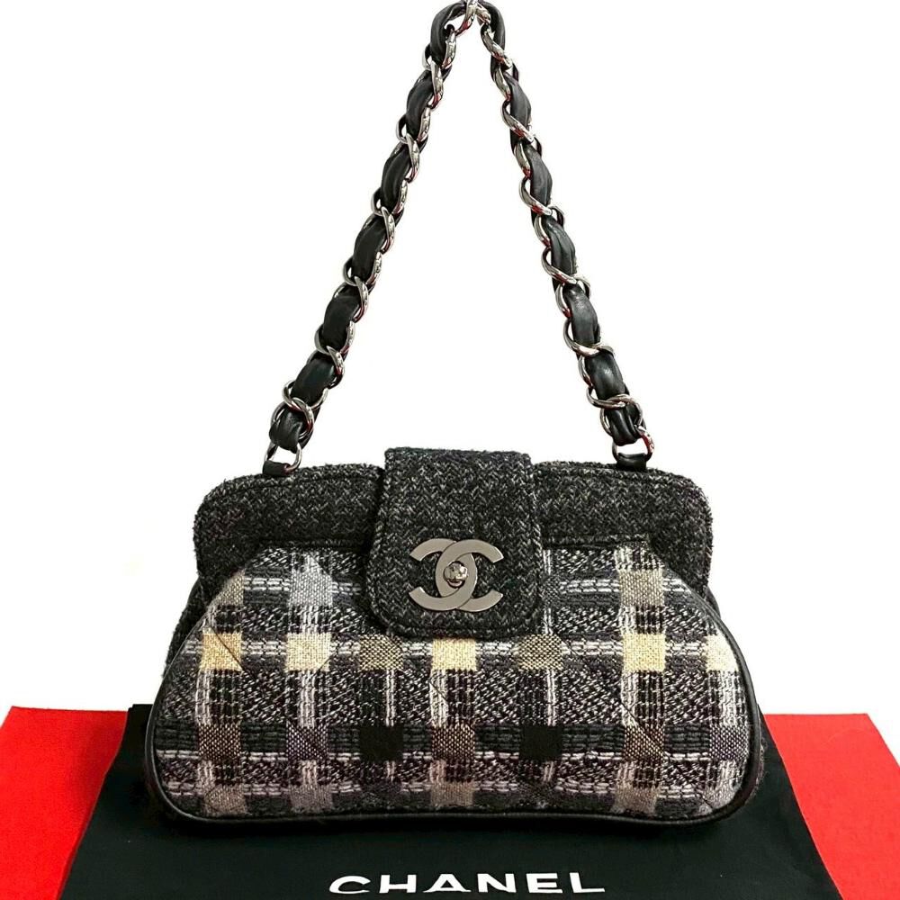 Chanel Shoulder Bag