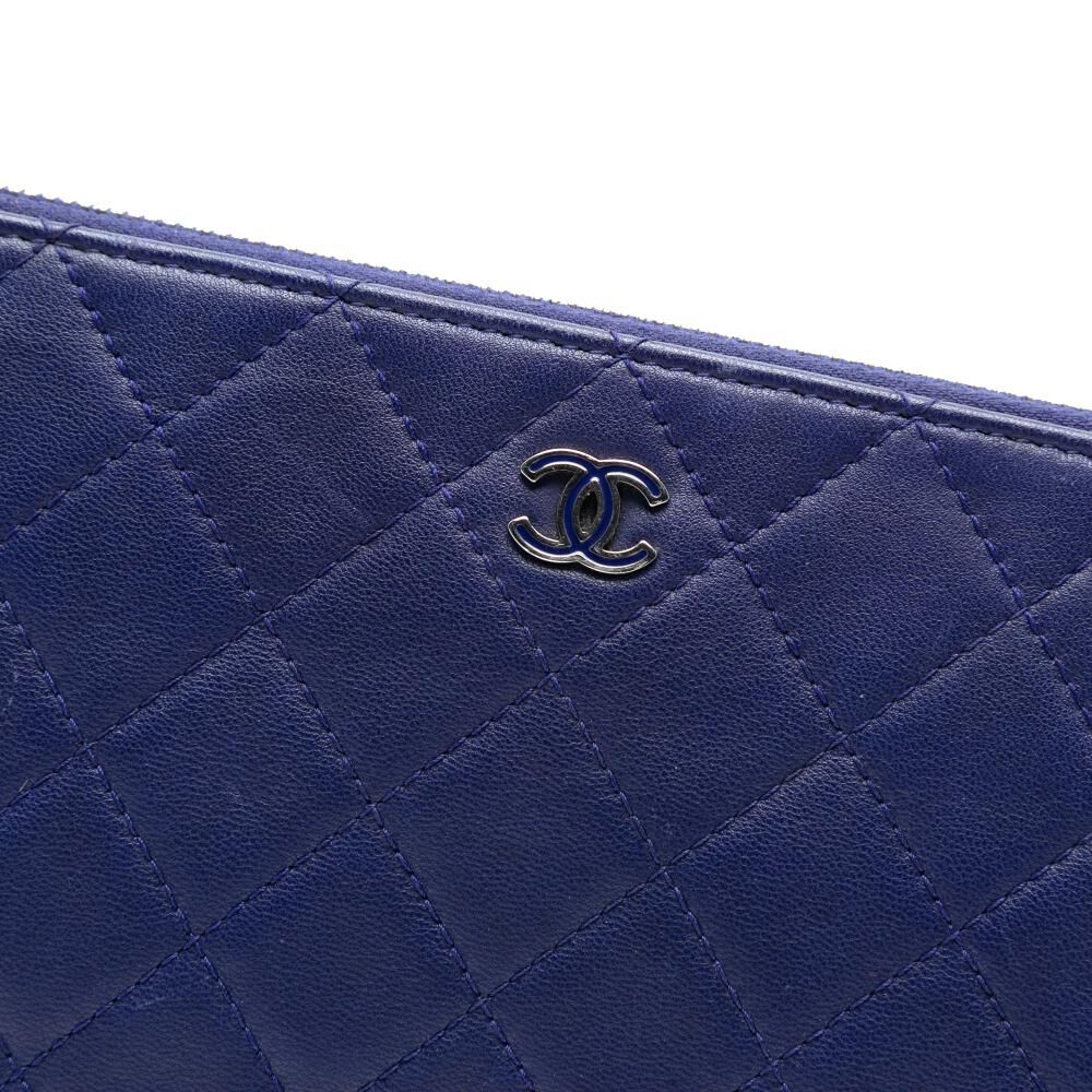 Chanel Pouch