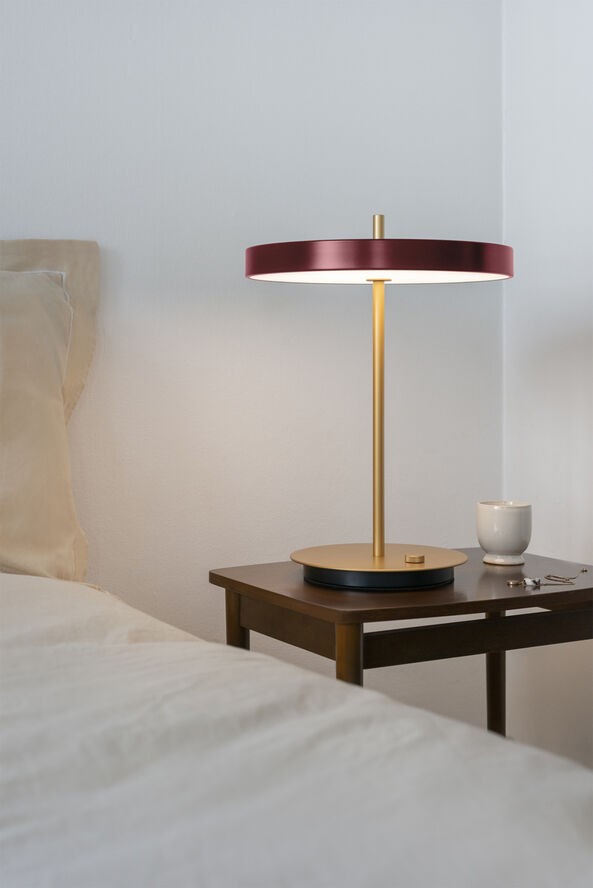 Asteria Table Lamp