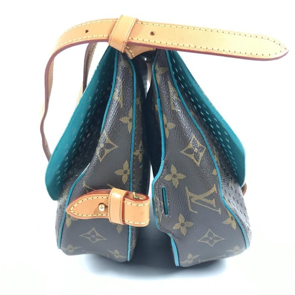 Louis Vuitton Saumur