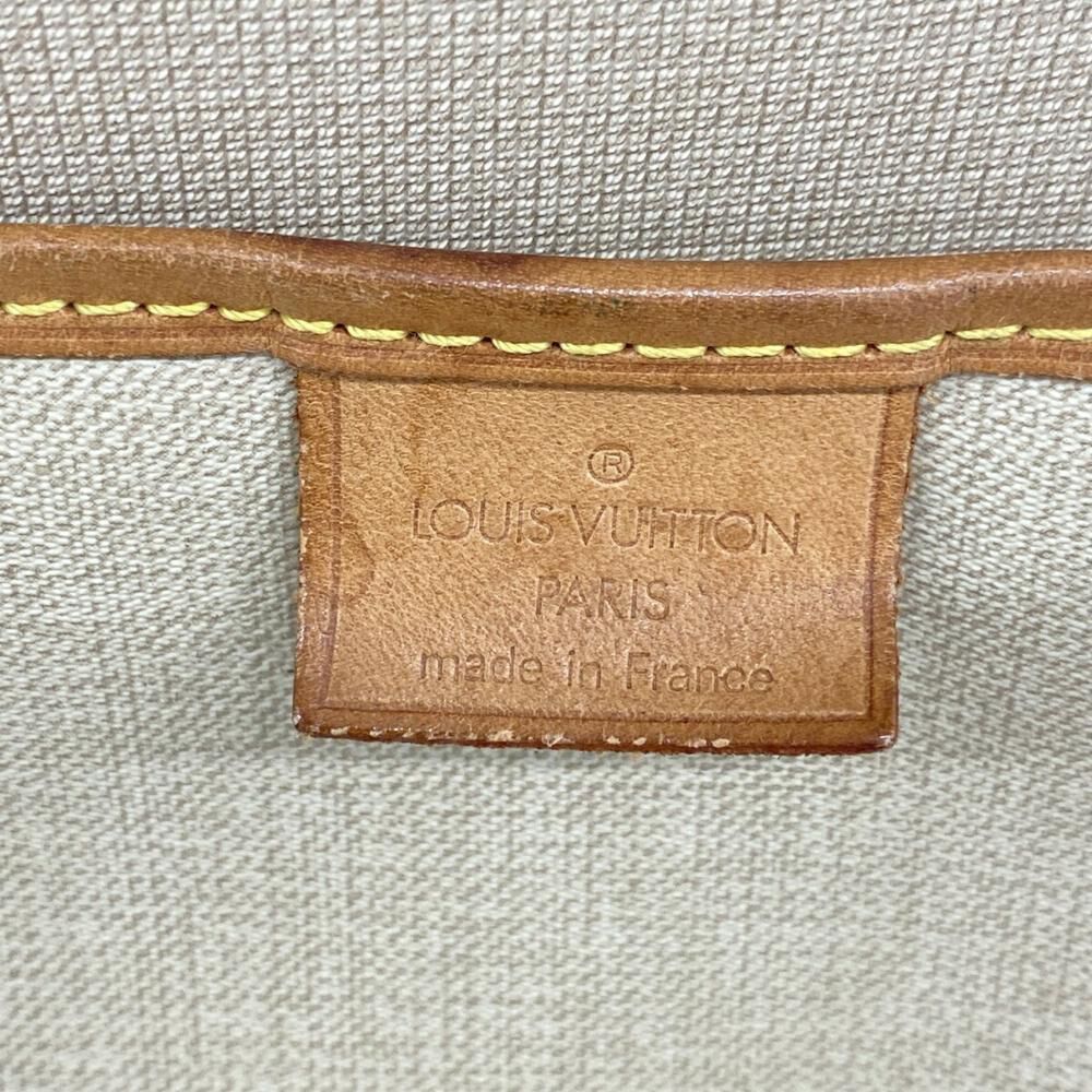 Louis Vuitton Excursion