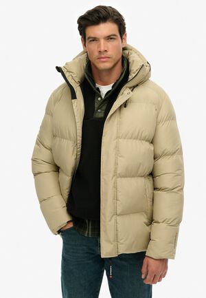 HOODED 5 BAFFLE SPORTS PUFFER