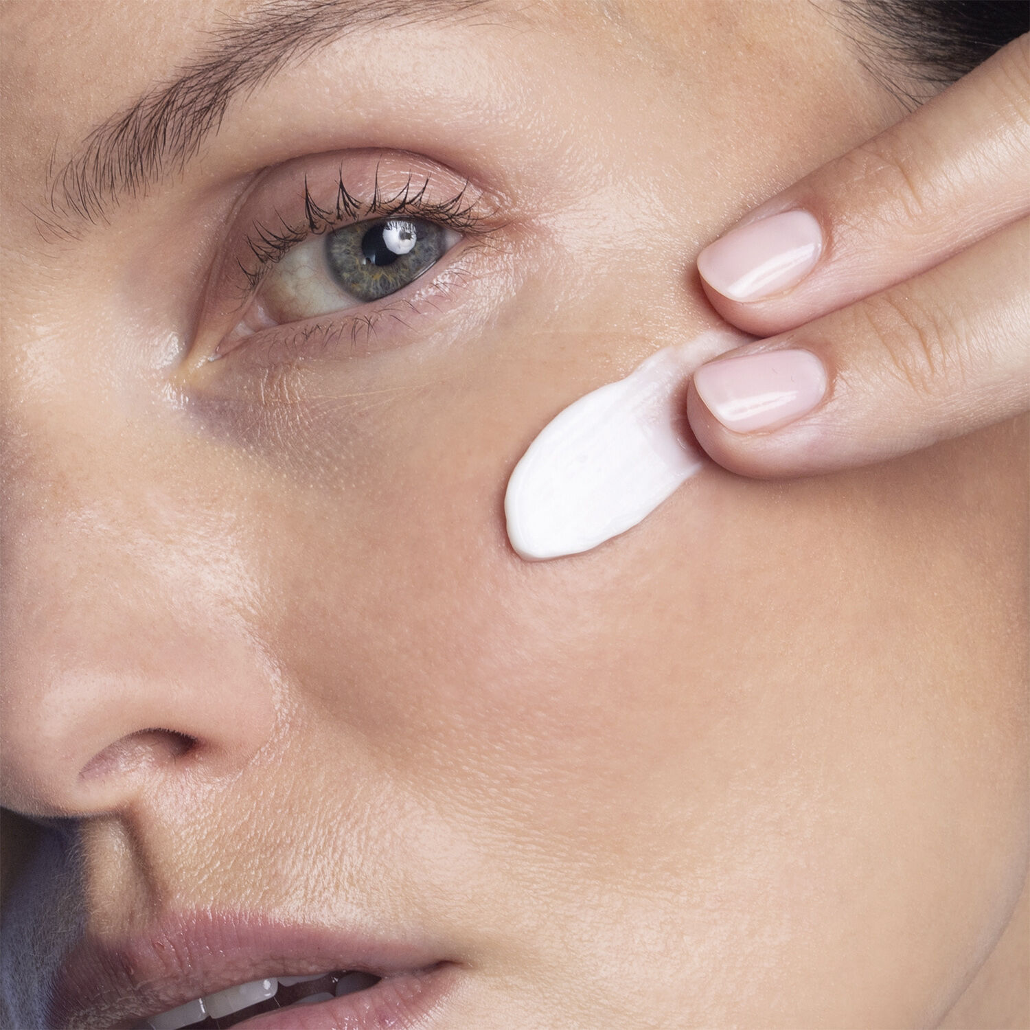 R&Eacute;NERGIE H.P.N. 300-PEPTIDE CREAM SPF 25