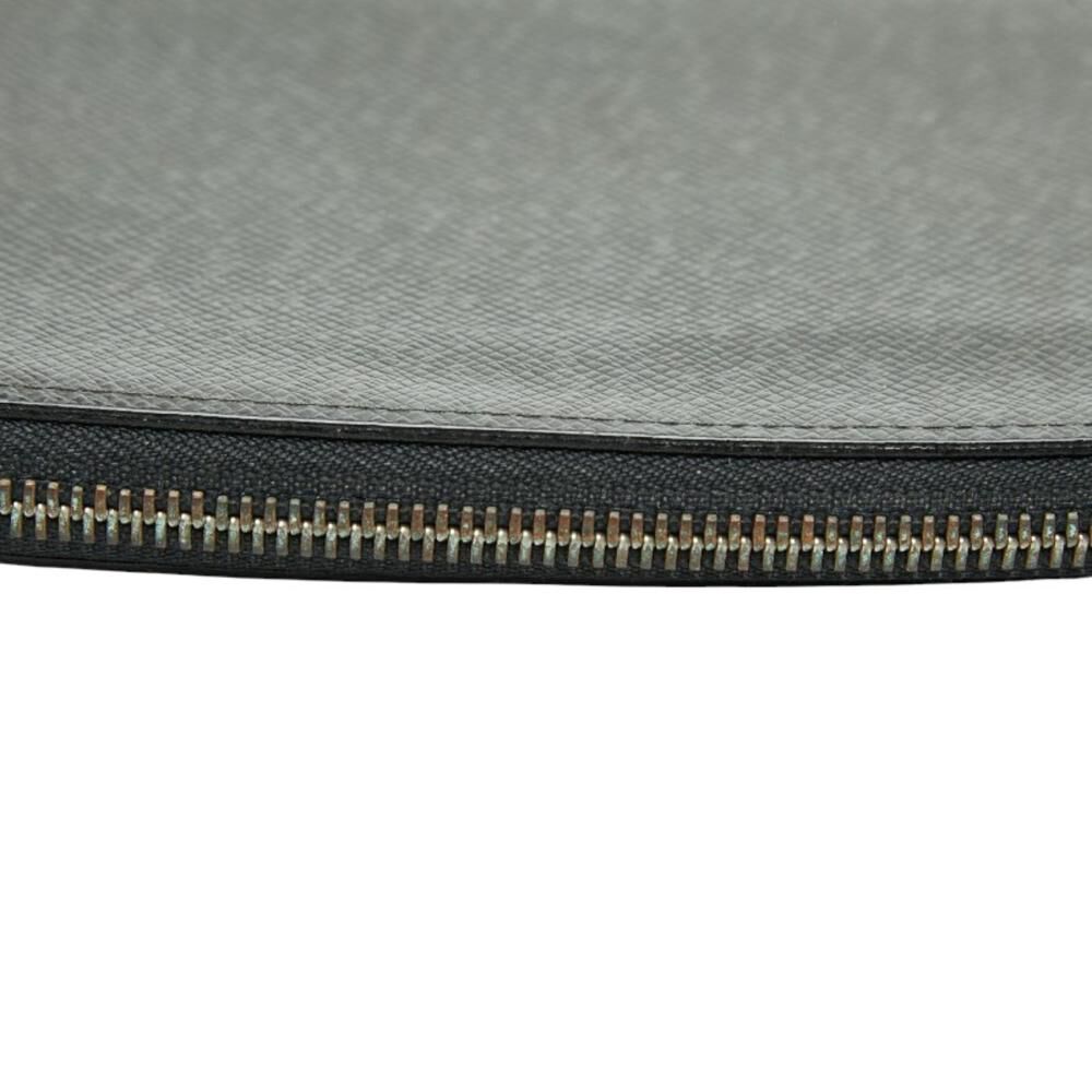 Louis Vuitton Pouch