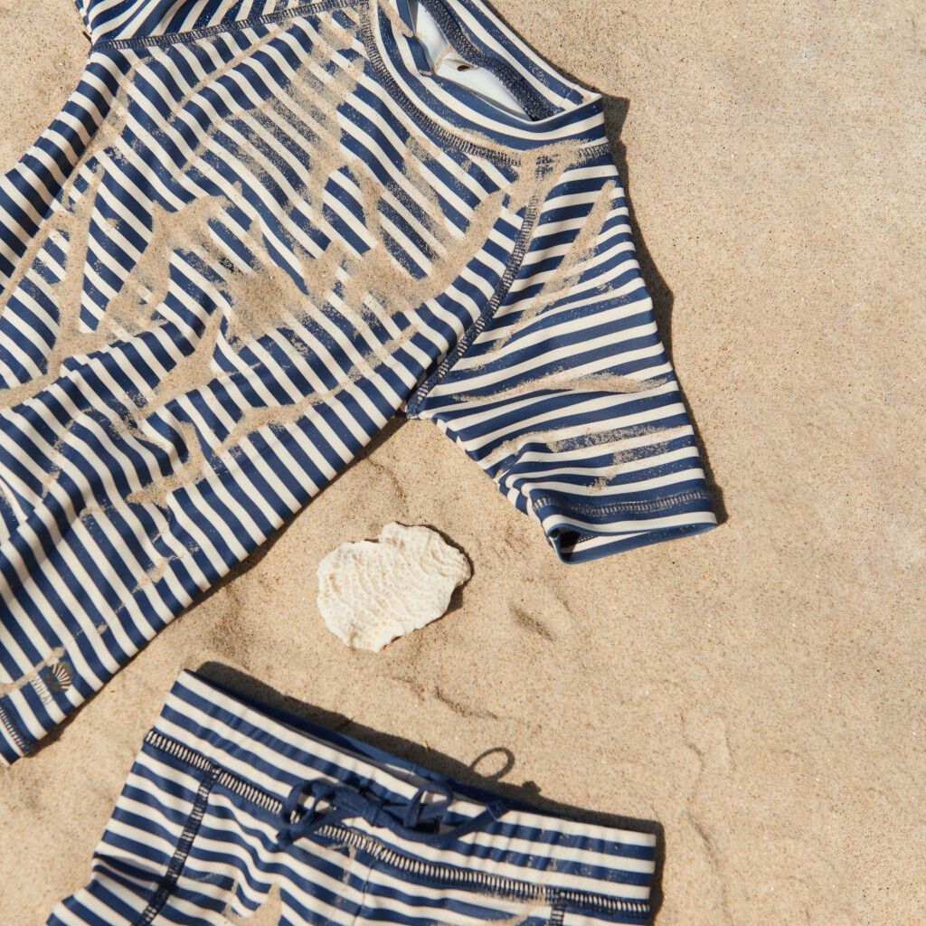 Kort&aelig;rmet Bade T-shirt Jackie