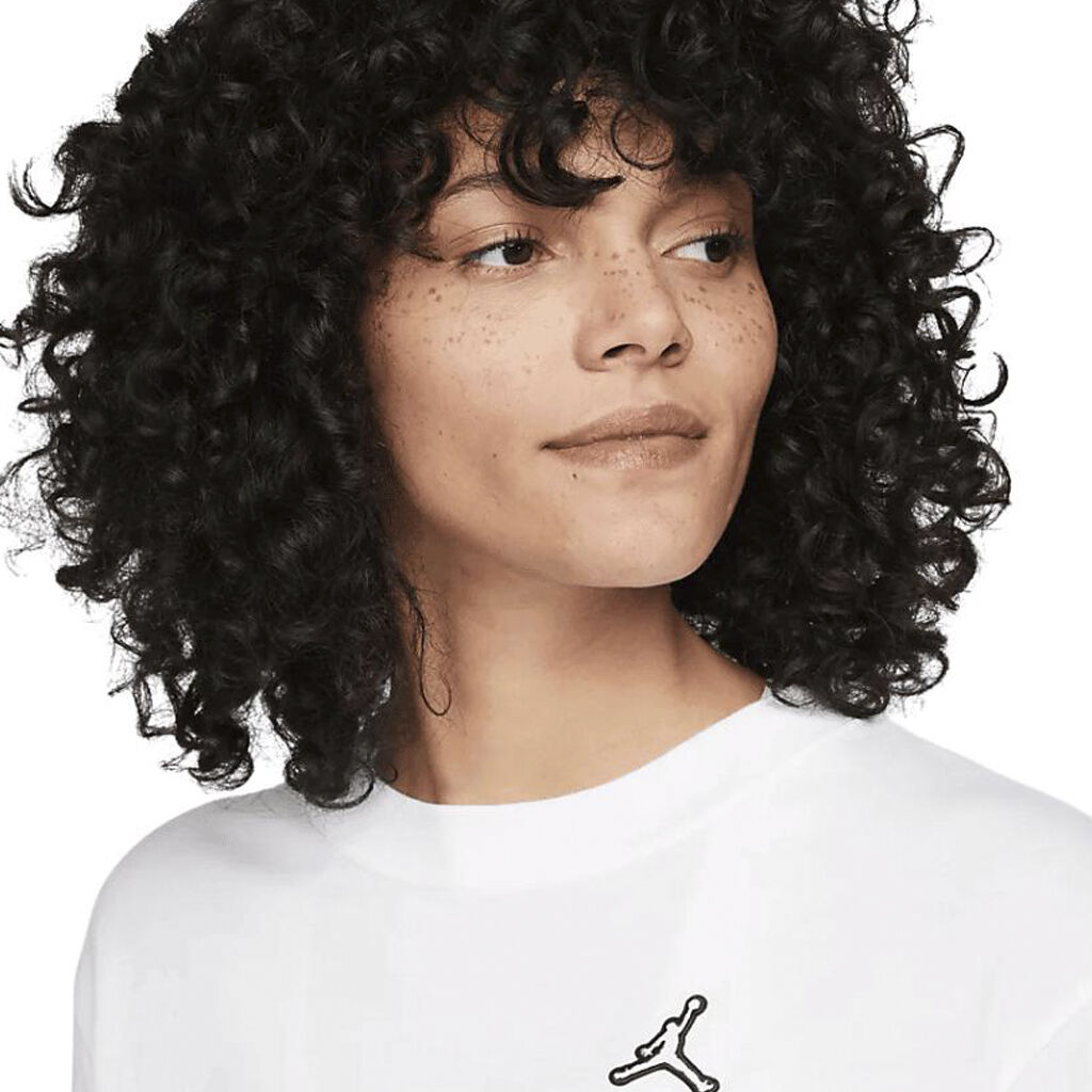 jordan essentials t-shirt