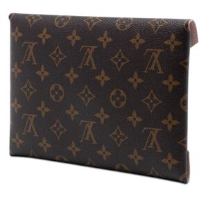 Louis Vuitton Clutch