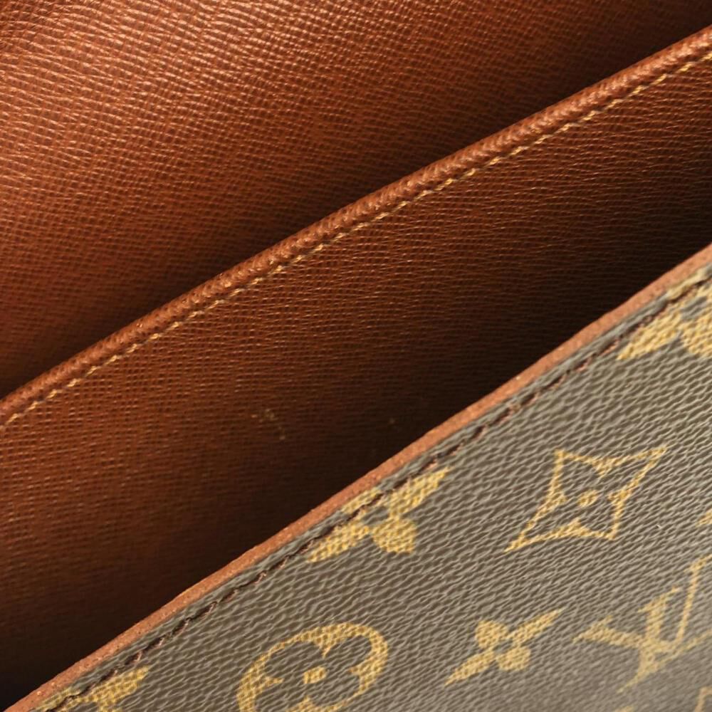 Louis Vuitton Cartouchiere