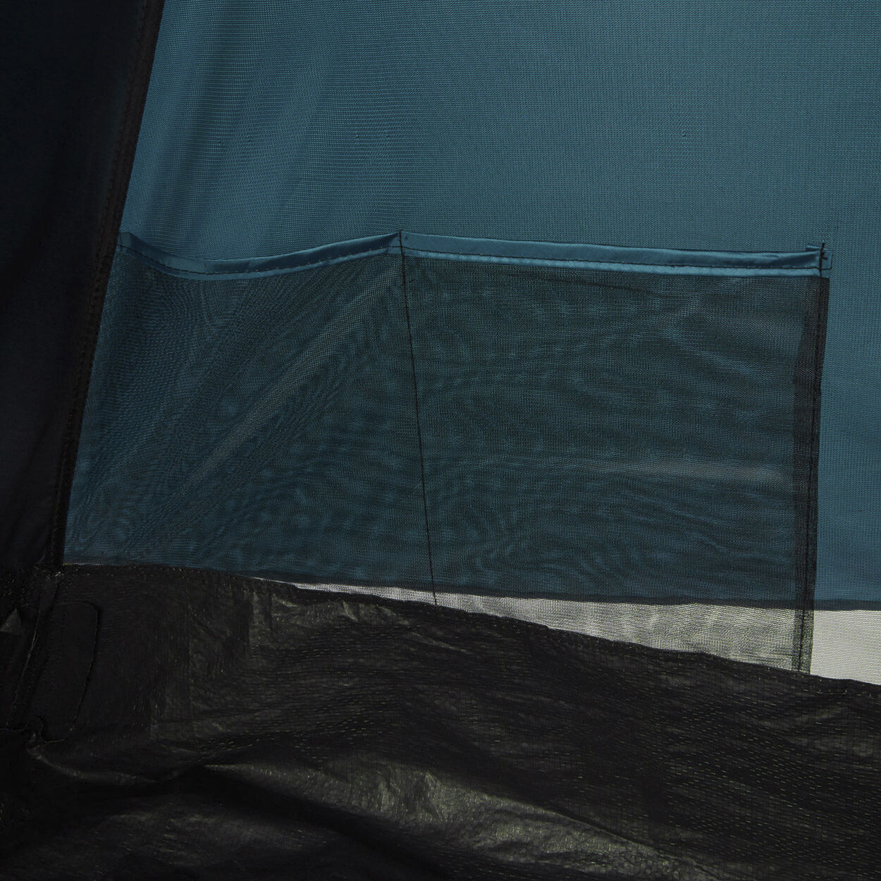 Vega 10. 3, kuppeltelt med et rum