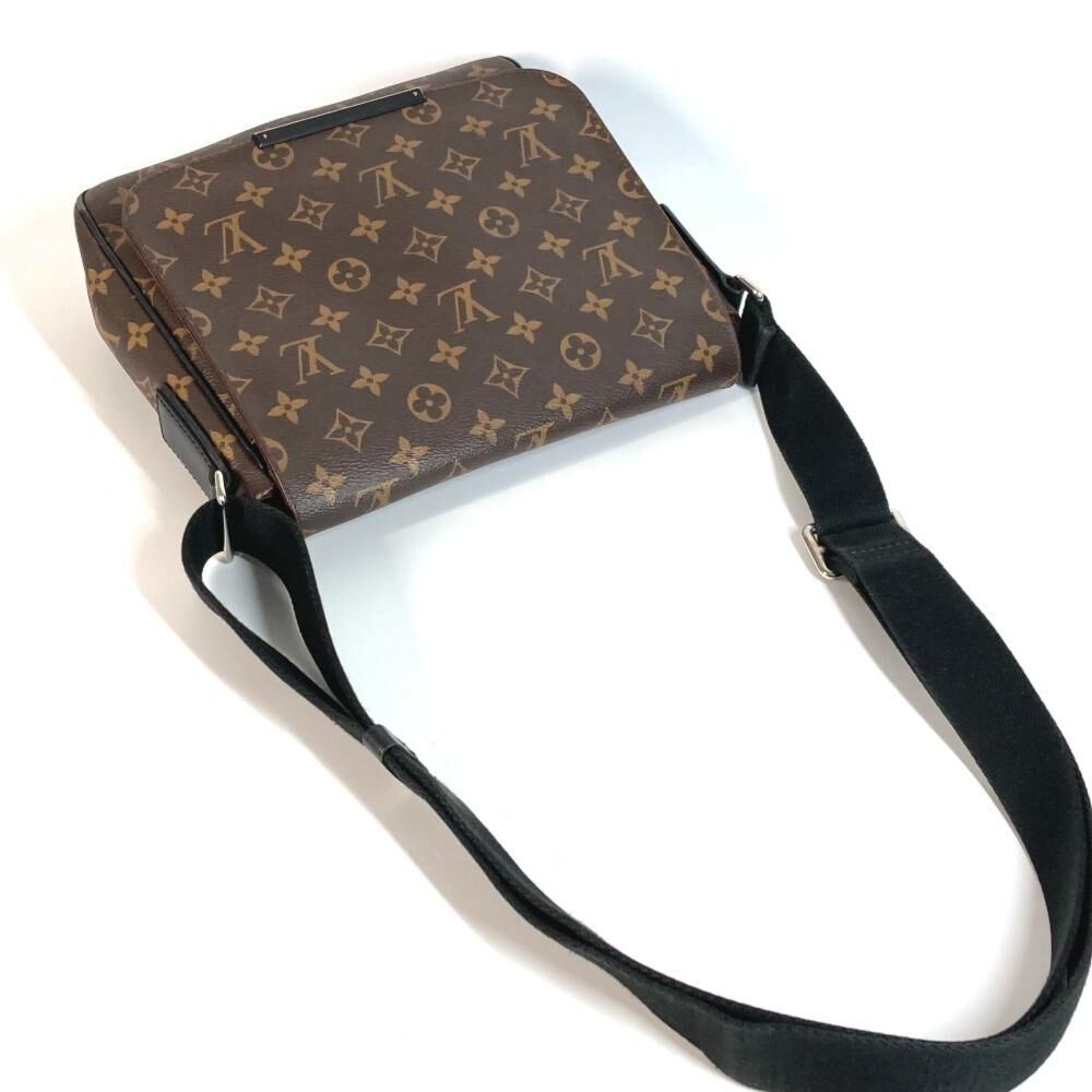 Louis Vuitton Messenger