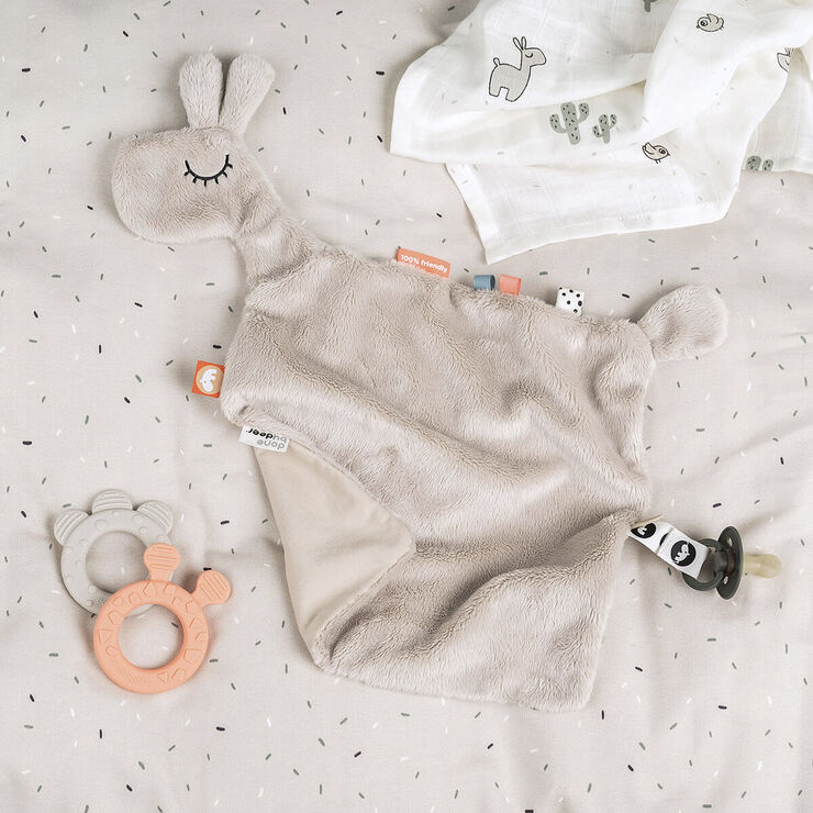 Sutteklud Lalee Sand