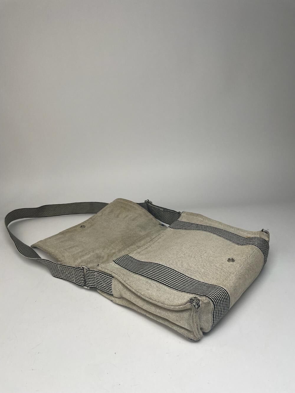 Herm&egrave;s Shoulder Bag