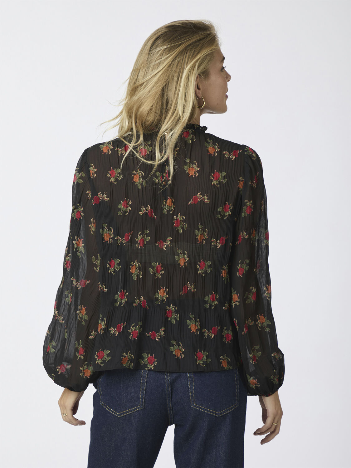 Lovise Pliss&eacute; Flower Blouse