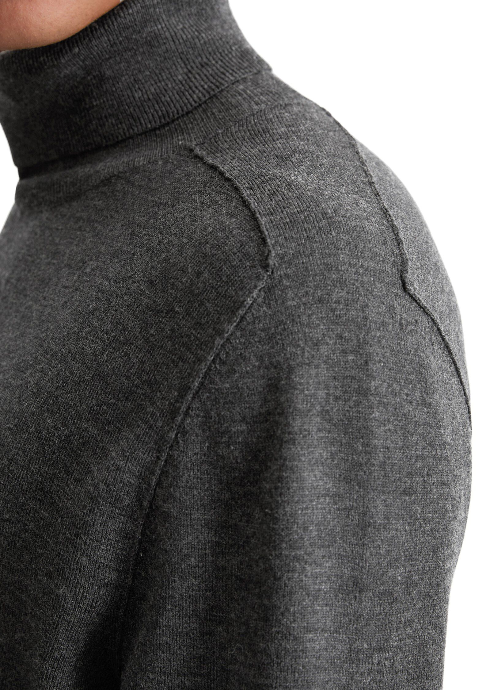 Turtleneck in pure merino