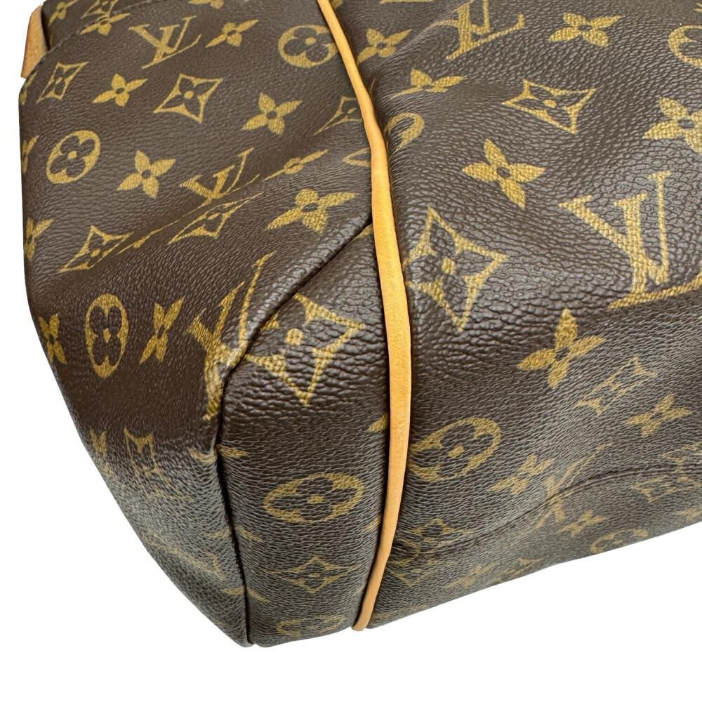 Louis Vuitton Totally