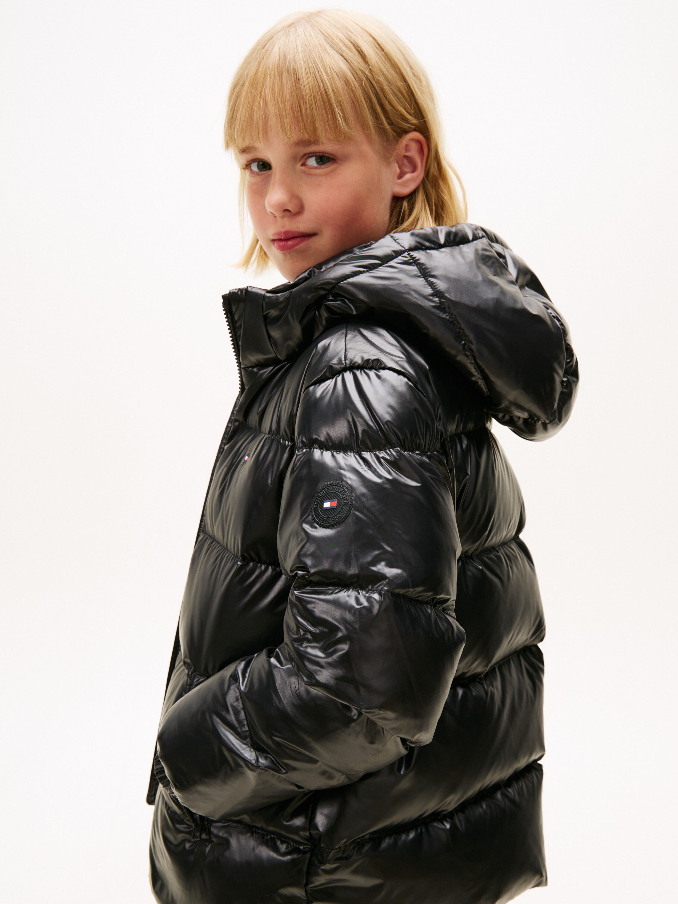 ESSENTIAL DOWN JACKET