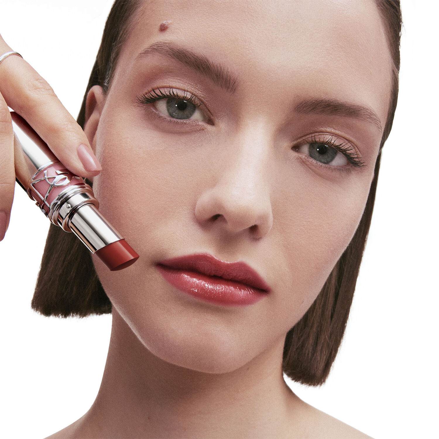 Loveshine Wet Shine Lipstick