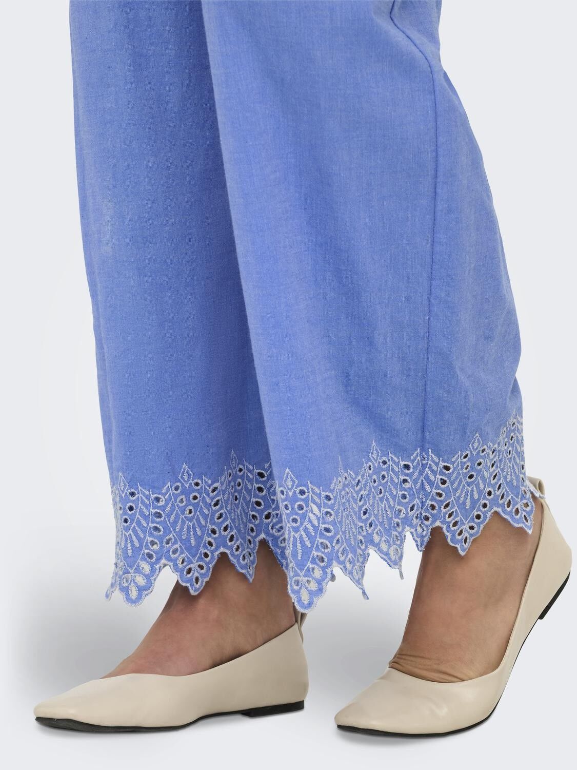 ONLPAULA TULUM EMB PULL-UP PANT NOO