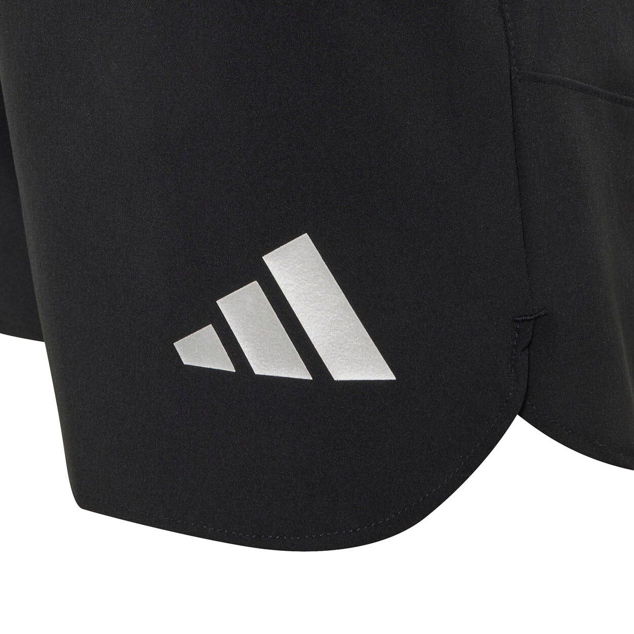 Liverpool Tiro Travel Shorts