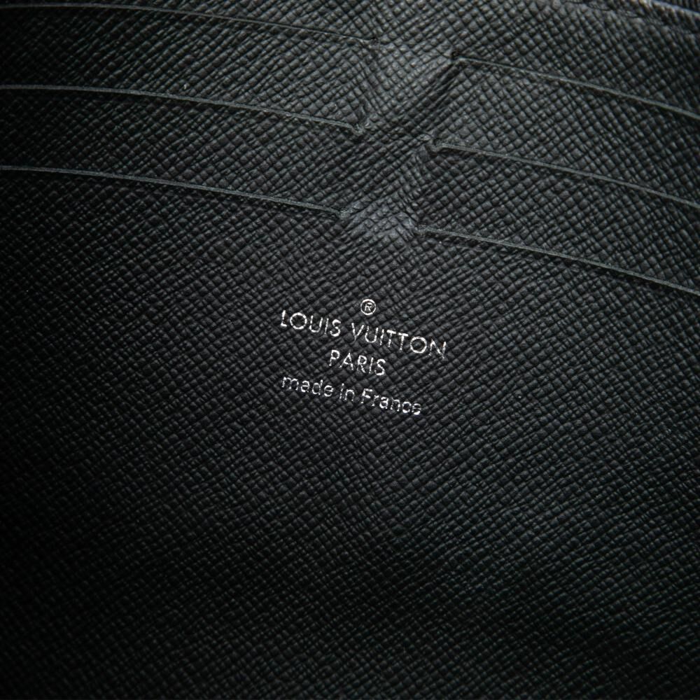 Louis Vuitton Pochette Homme