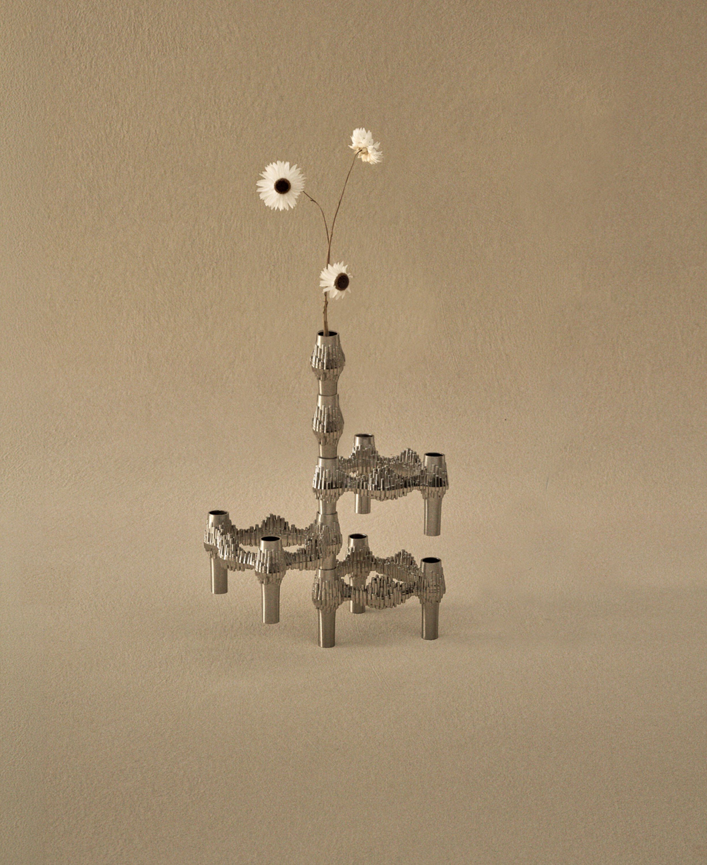 Quist vase - brushed chrome