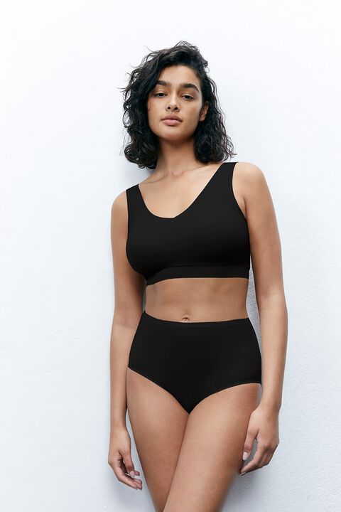 SoftStretch Padded Top