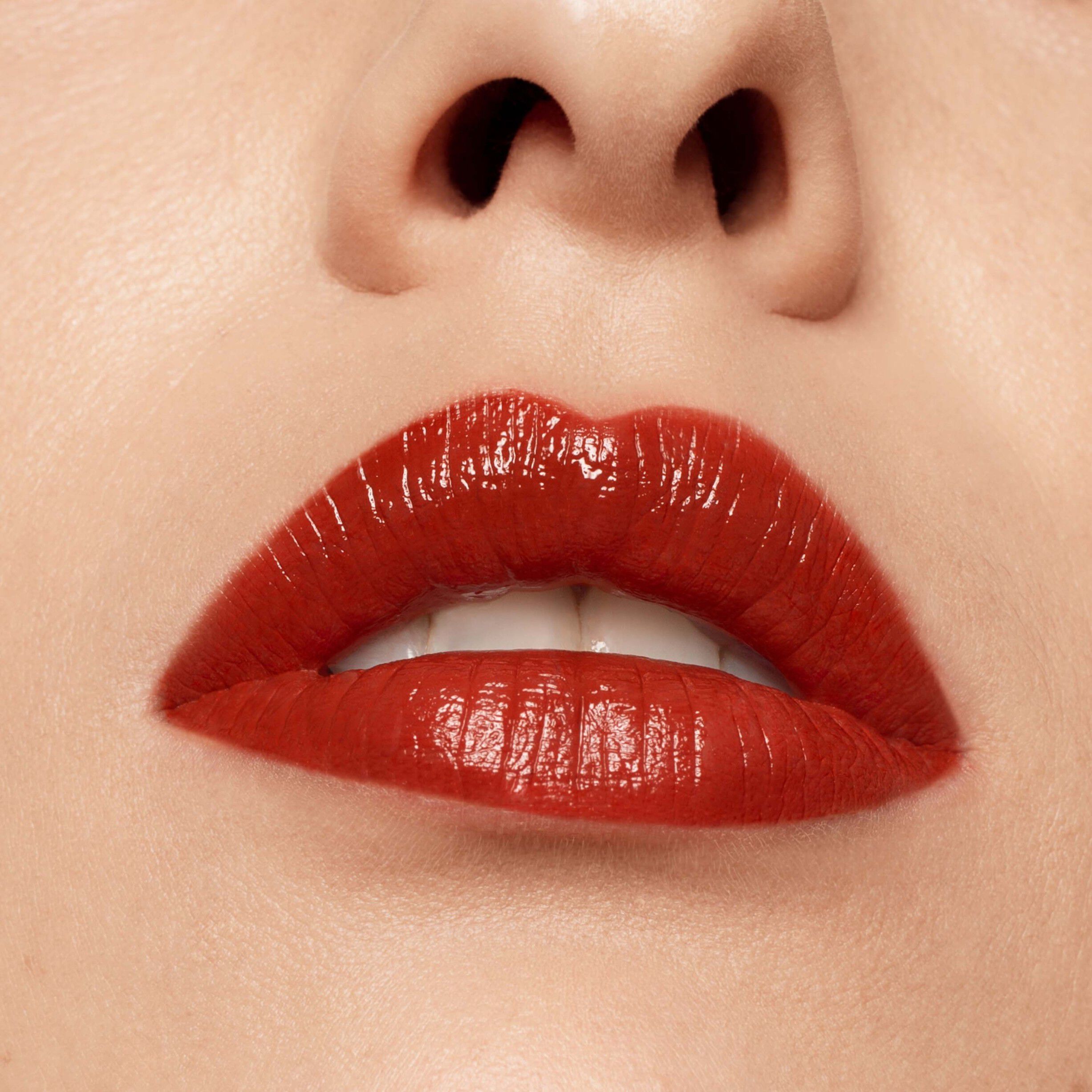 Liquid Lipstick Vinyl