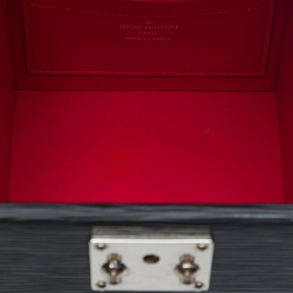 Louis Vuitton Bleecker