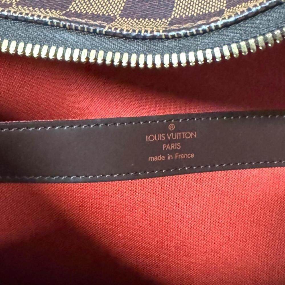 Louis Vuitton Shoulder Bags