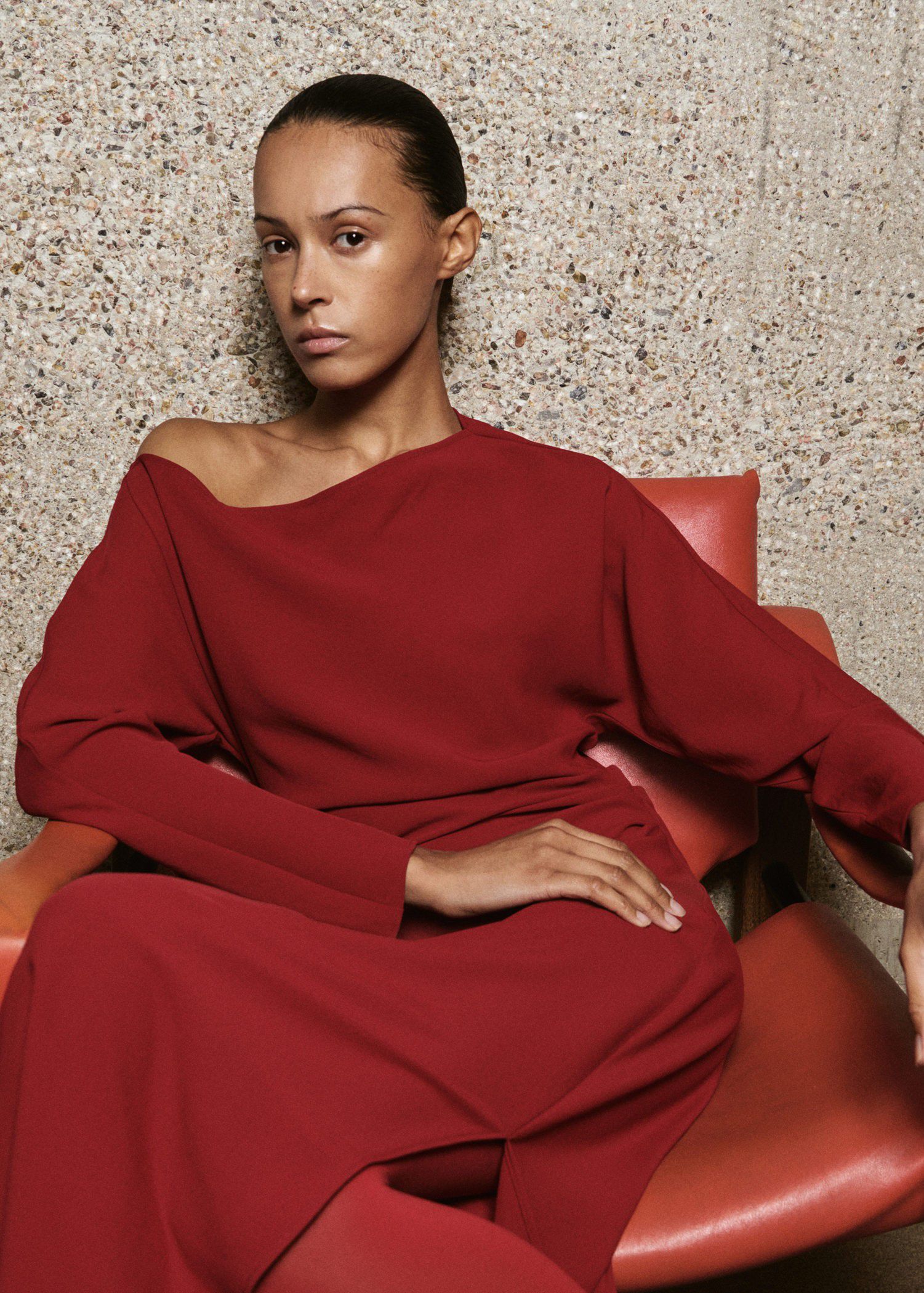 Boat-neck ruched dress