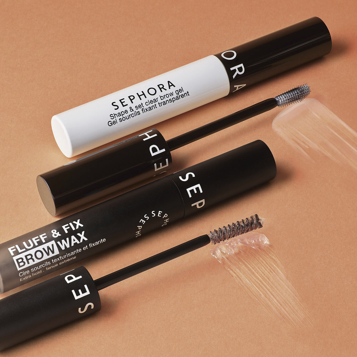 FLUFF & FIX BROW WAX - Teksturerende og fikserende &oslash;jenbrynsvoks