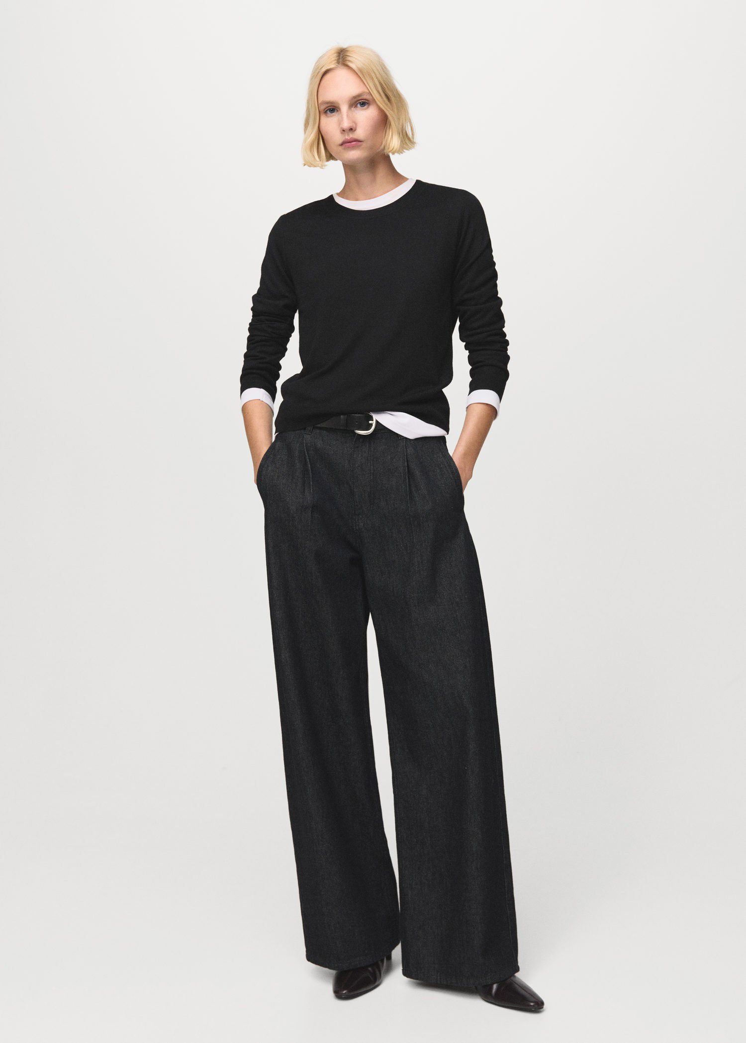 Fine-knit crew-neck sweater