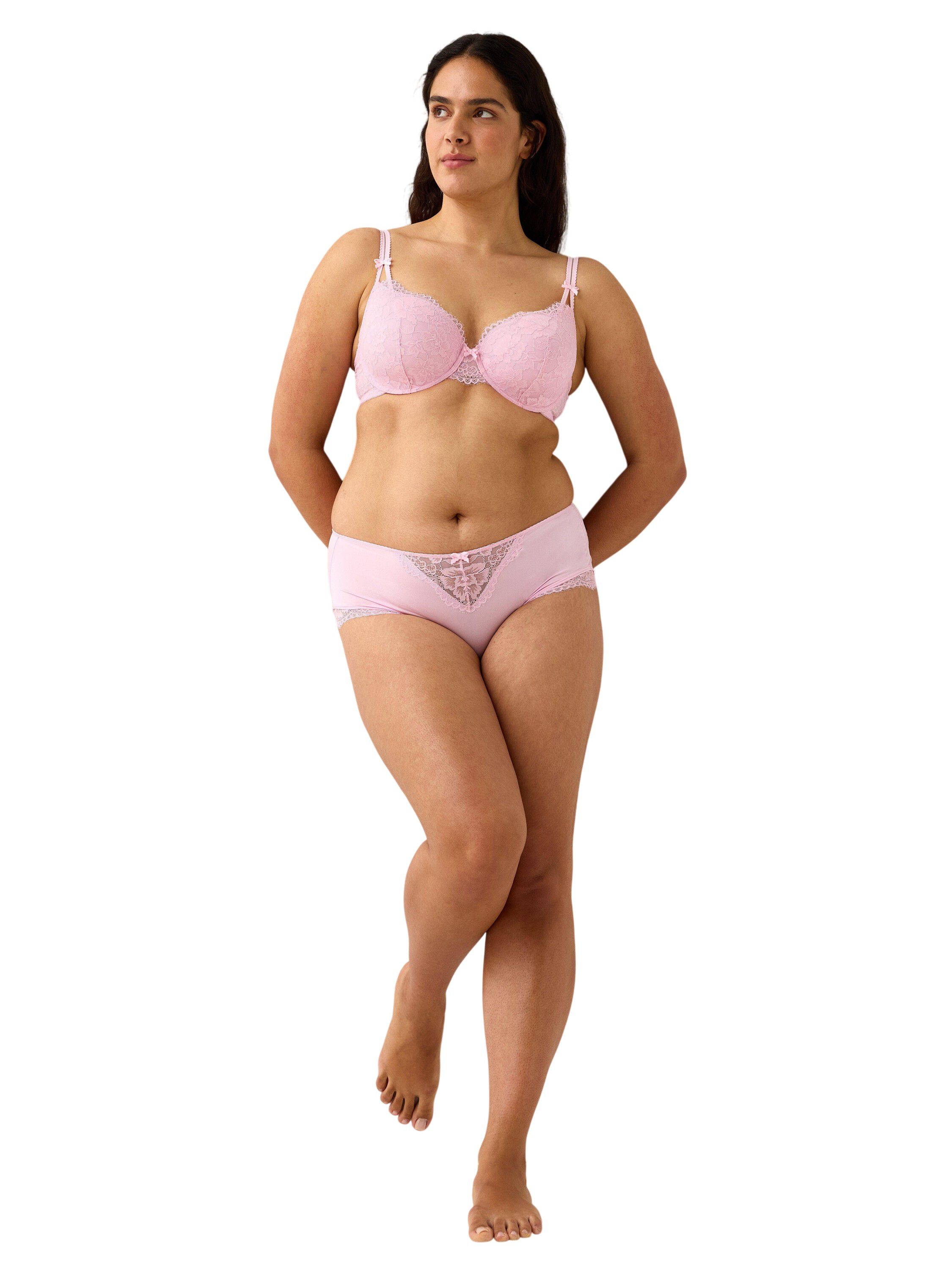 Briefs with a regular waist, lace d