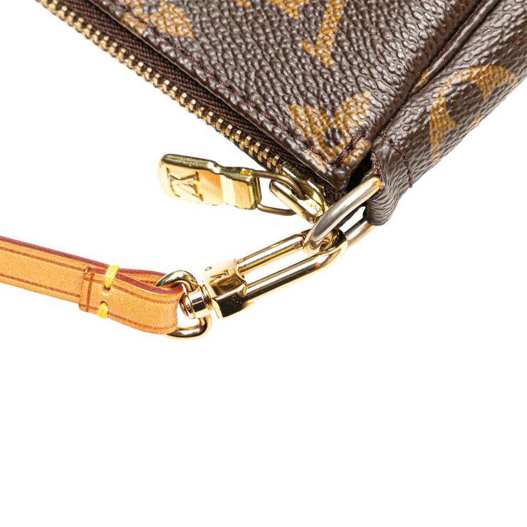 Louis Vuitton Pochette Accessoires