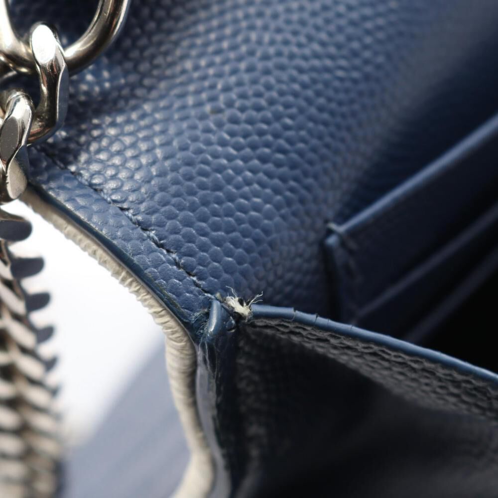 Yves Saint Laurent Shoulder Bag