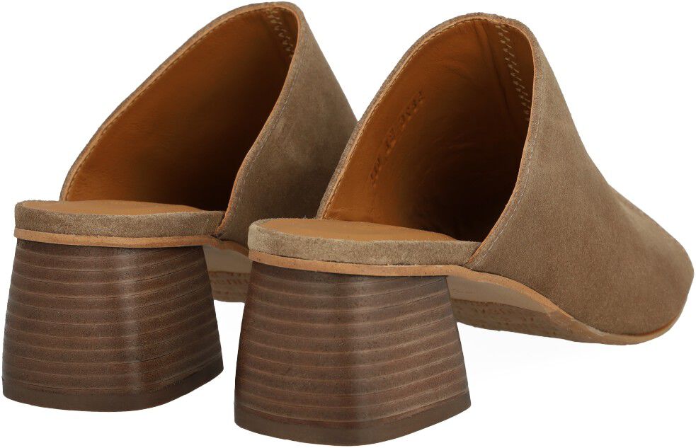 Mule med skulpturel tr&aelig;h&aelig;l